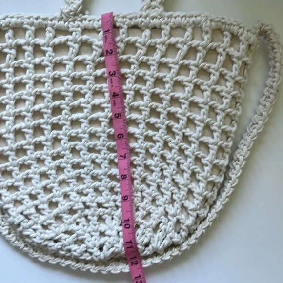 Madewell Crochet Bag - Picture 6 of 7